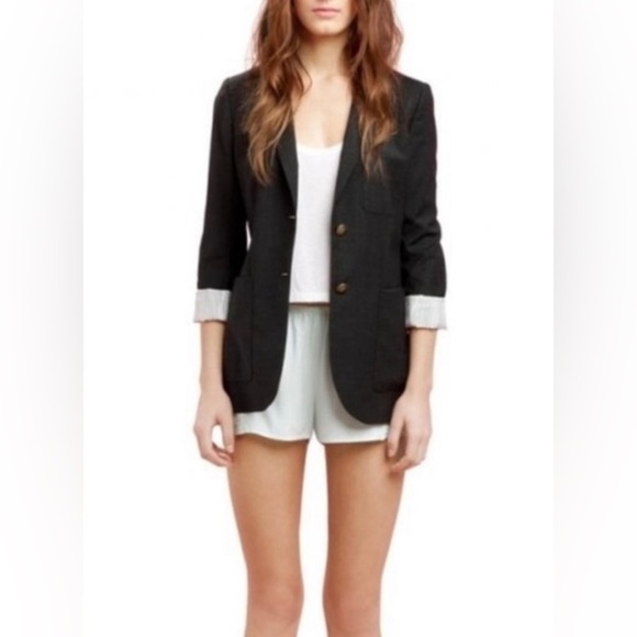 Aritzia Talula Exeter Blazer jacket black size 4 boyfriend style - Picture 3 of 16